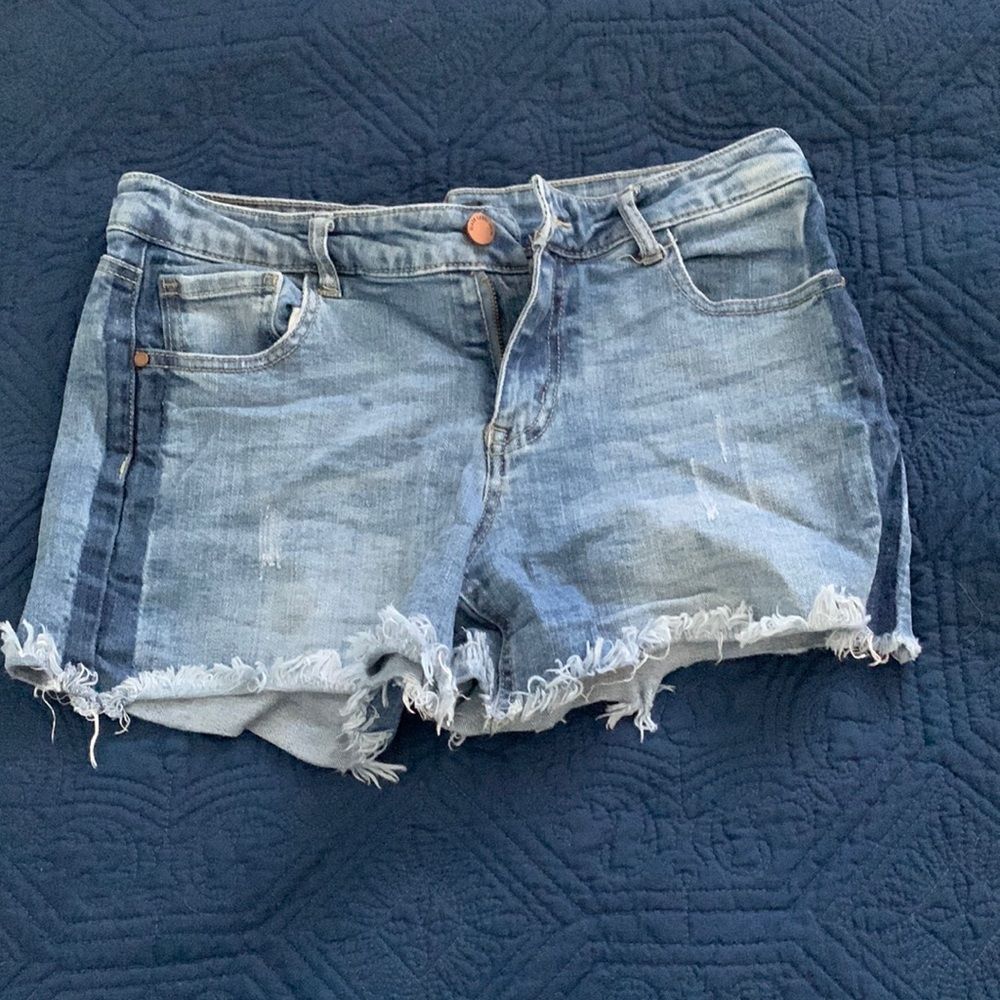 Black label distressed jean shorts